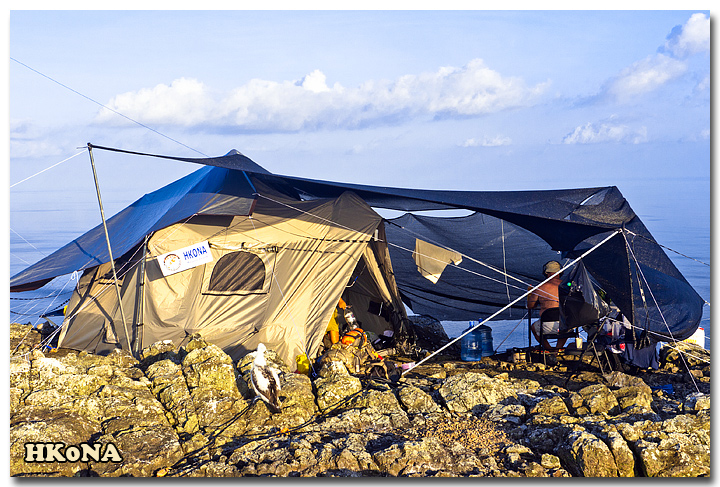 Палатка в лагере А.